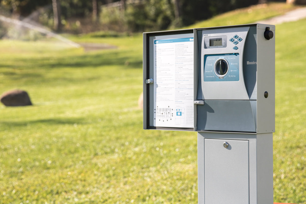 Hunter ICC2 8 St Base Controller Metal Expands Up To 54 Stations